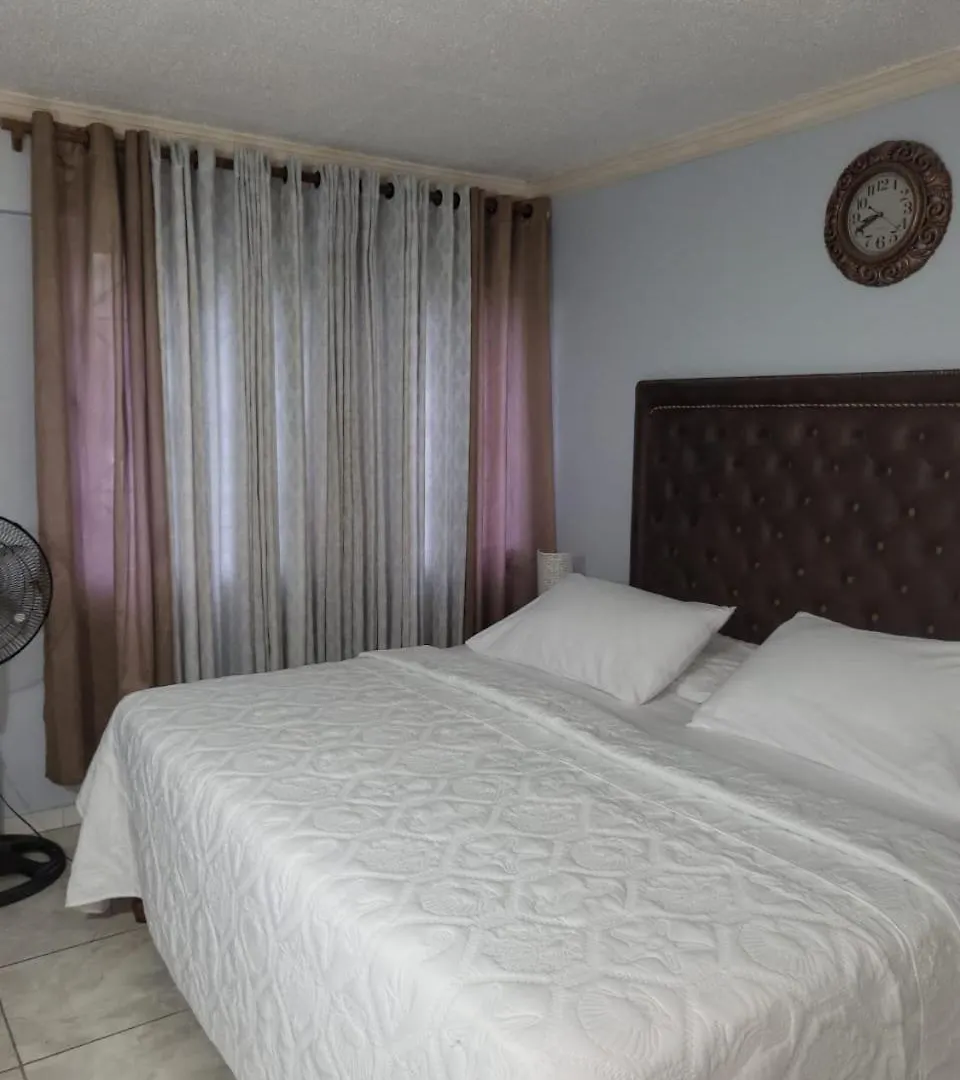 Peaceful Ambiance Awaits At Turtle Beach Tower Ocho Rios 0*,